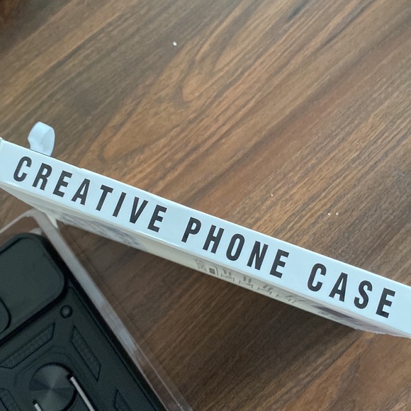 iPhone case - Picture 3 of 4